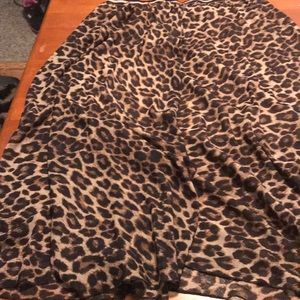 Long leopard print skirt
